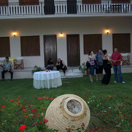 Avaton Hotel Ligourio Exterior photo